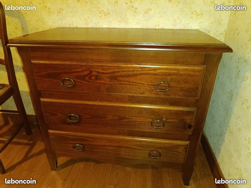 Chambre complète et tables (image 2)