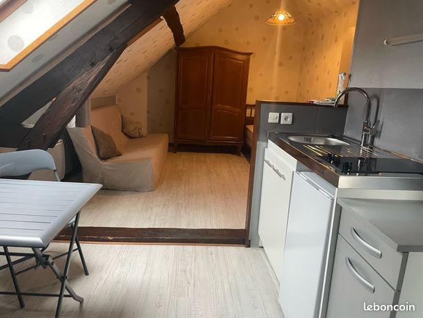 Studio 35 m2 cuisine équipée