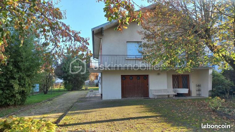 Maison 6 pièces 160 m²