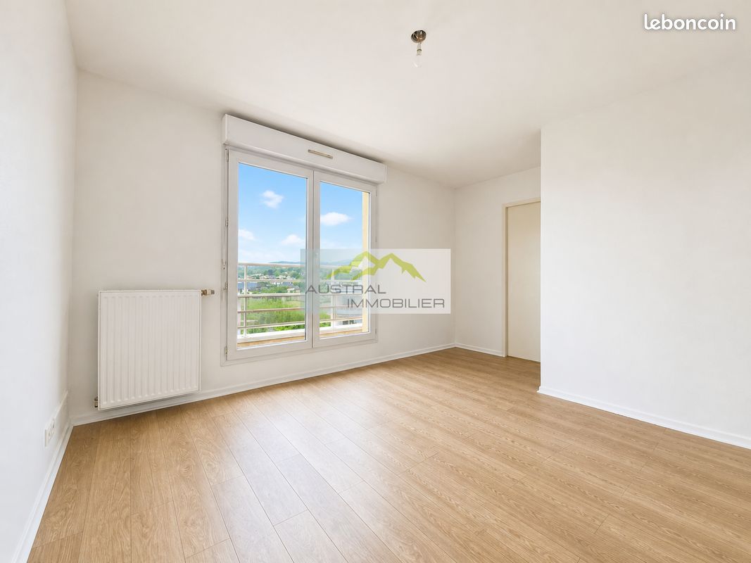 Appartement 4 pièces 96 m² · à La Motte-Servolex · 96 m² · 390 000 €