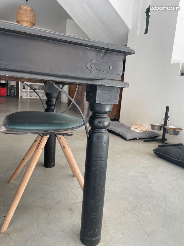 Table bois exotique (image 3)