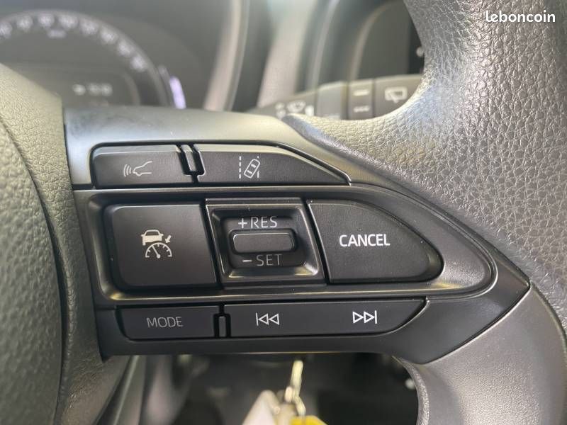 Toyota aygo x 1.0 VVT-i 72 Active (image 9)
