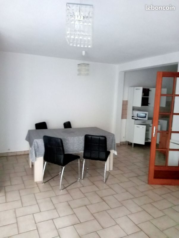 Appartement 3 pièces 50 m² · à Marvejols · 50 m² · 410 €/mois