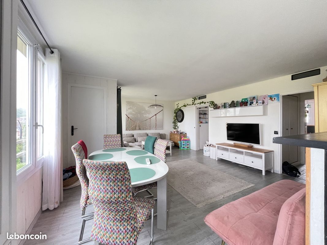 Appartement 3 pièces 70 m² · à Coubron · 70 m² · 195 000 €