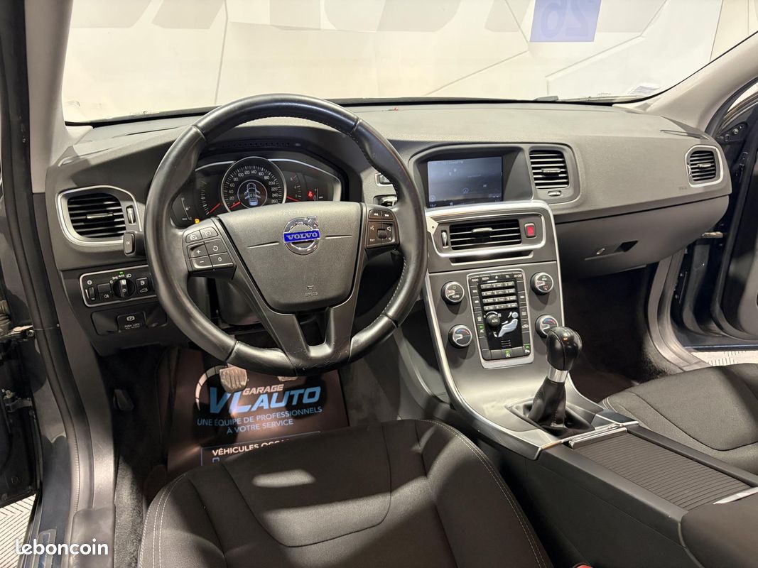 VOLVO V60 D2 115 ch Stop&Start Kinetic Business (image 12)