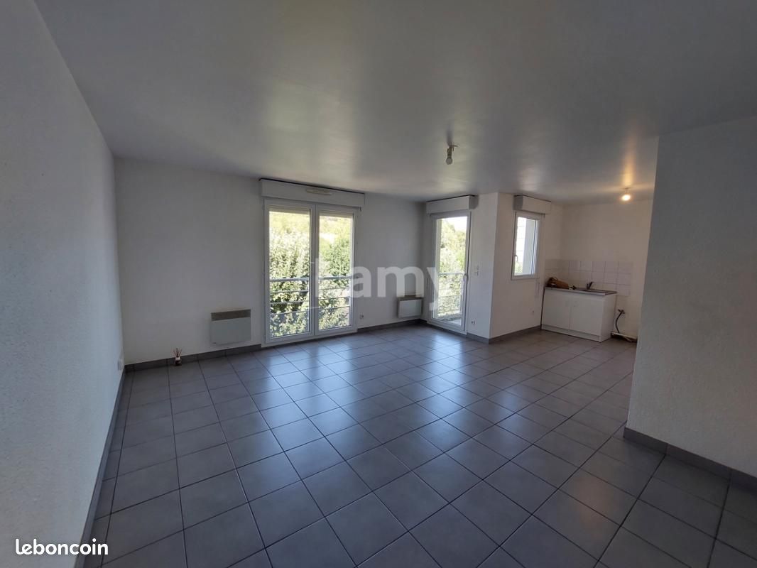 Appartement 3 pièces 57 m² · à Issoire · 57 m² · 595 €