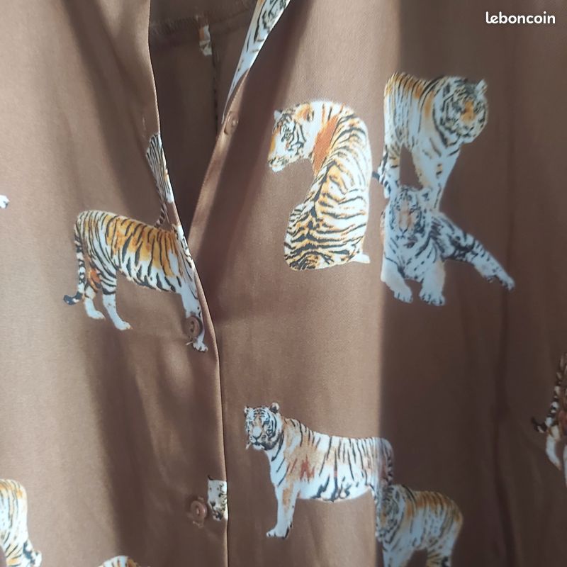 Chemise Zara Imprimé Serpent Orange Caramel Taille S - Neuf Sans étiquettes, Matière Polyester, Style Blogueur