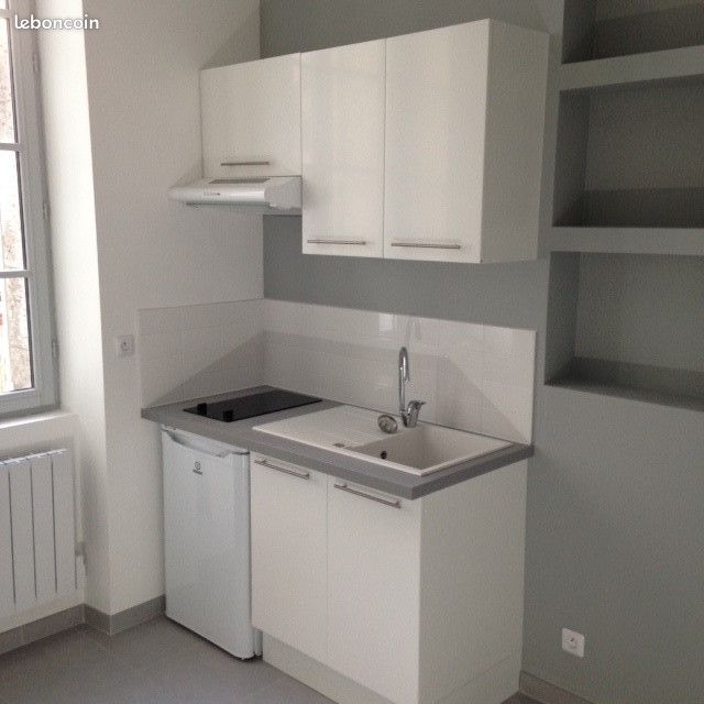 Appartement 1 pièce 13 m² · à Angoulême · 13 m² · 350 €/mois