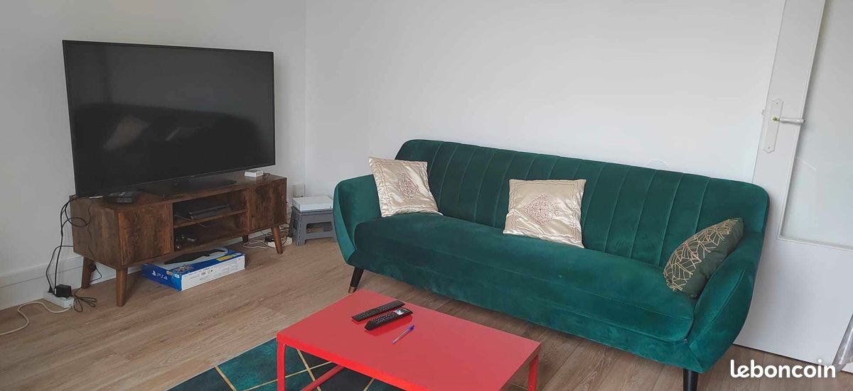 Appartement 6 pièces 85 m² · à Montreuil · 85 m² · 2 100 €
