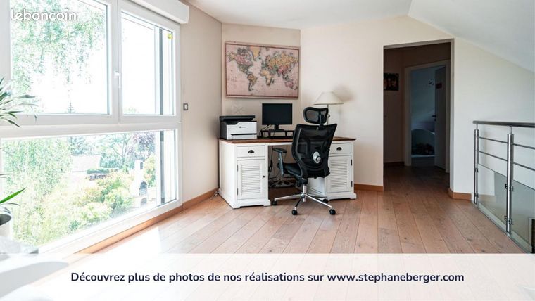 https://img.leboncoin.fr/api/v1/lbcpb1/images/74/27/3f/74273f776ccca1dc95cd88916d9767f22c03976d.jpg?rule=ad-image