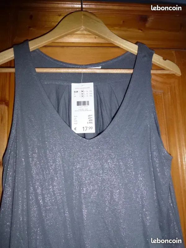 Débardeur pour les fêtes ou autres soirée disco gris a paillette