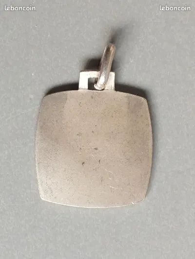 Médaille Argent En Pendentif à Graver - Poinçon Crabe - 3.2 X 2 Cm - Occasion