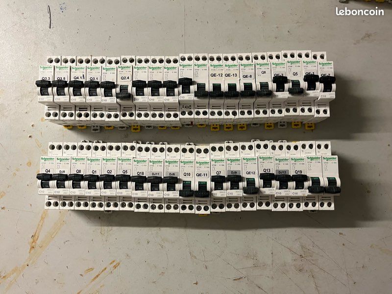 Jeu de 2 caches-bornes long 3P (NS80H/NSA160