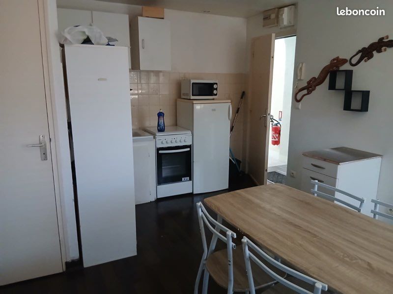 Appartement 1 pièce 28 m² · à Saint-Péray · 28 m² · 500 €/mois