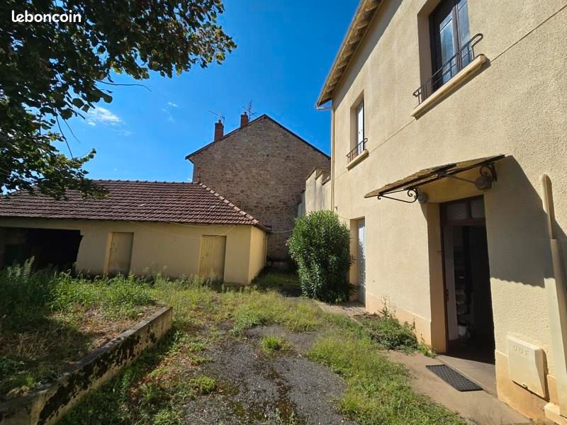 Immeuble 2 pièces 323 m² · à Capdenac-Gare · 323 m² · 171 359 €