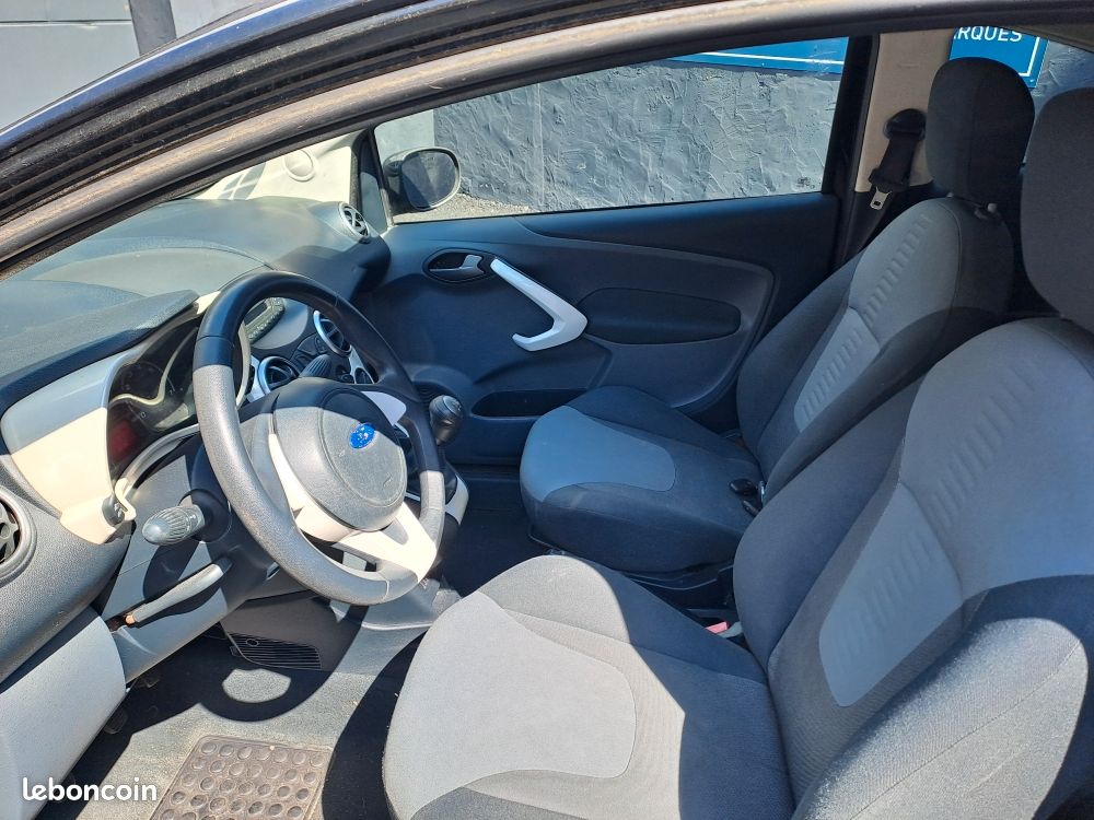 Ford Ka 1.3 TDCi 75cv (image 4)
