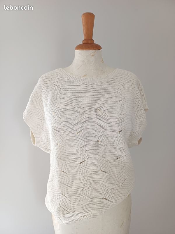 Pull sans manche blanc cassé (image 1)