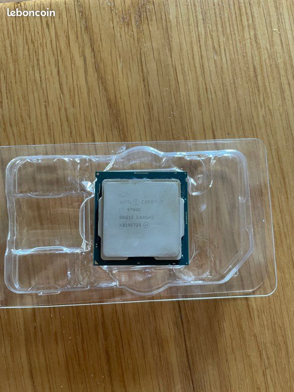 Processeur i7 9700k (image 1)