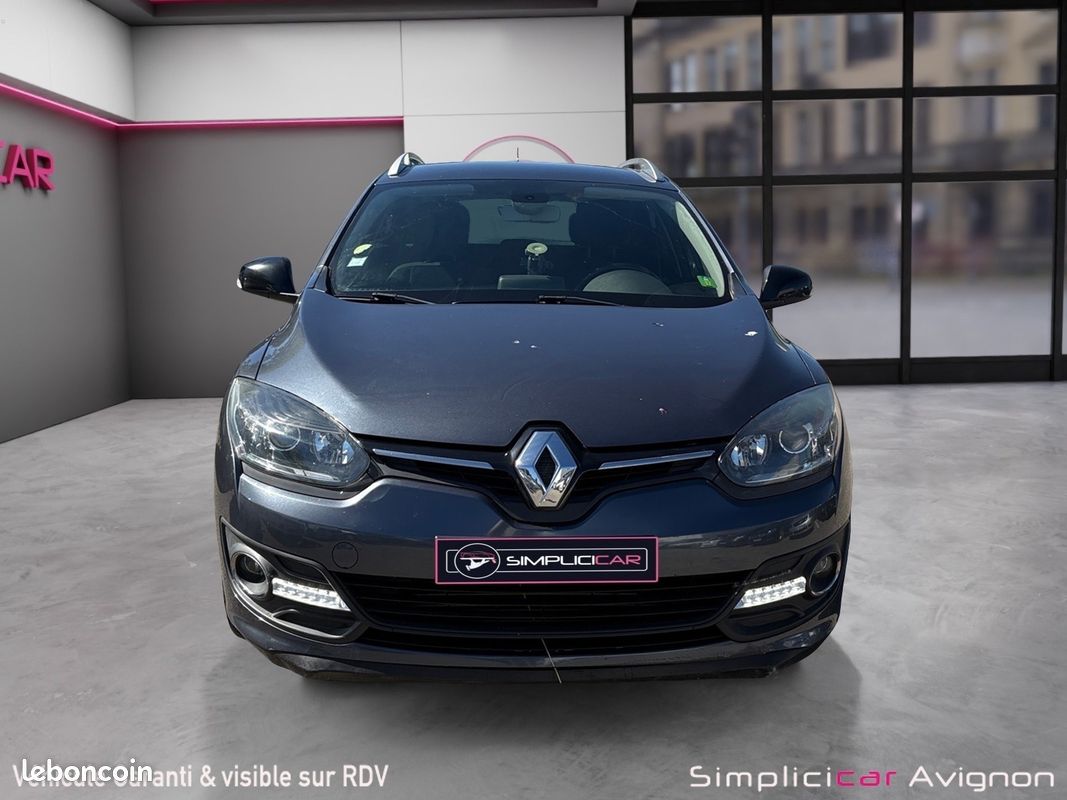 RENAULT MEGANE III BERLINE dCi 110 FAP Energy eco2 Limited (image 4)