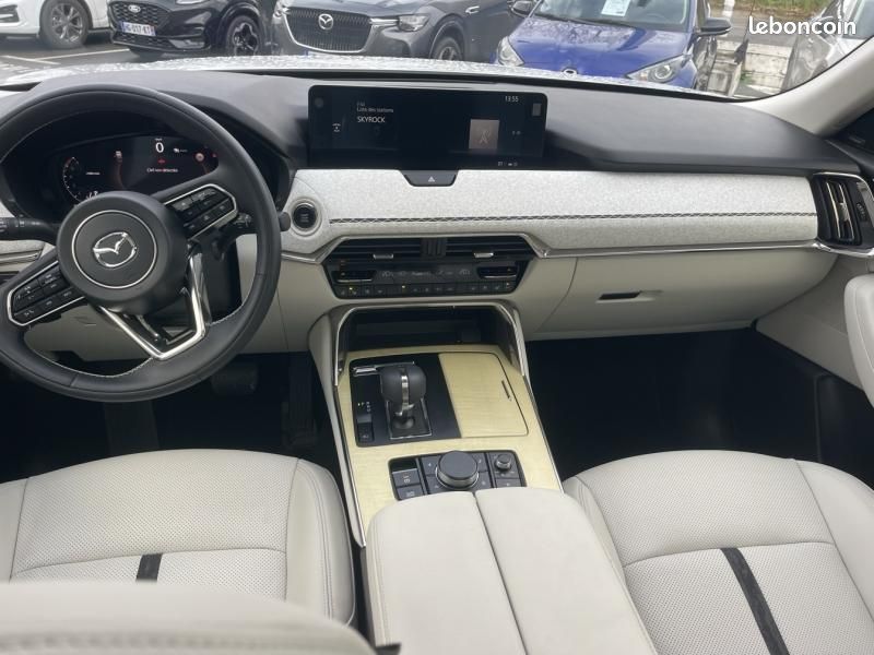 Mazda CX-60 3.3 e-SKYACTIV D 200ch Takumi 4x2 BVA8 2023 (image 9)