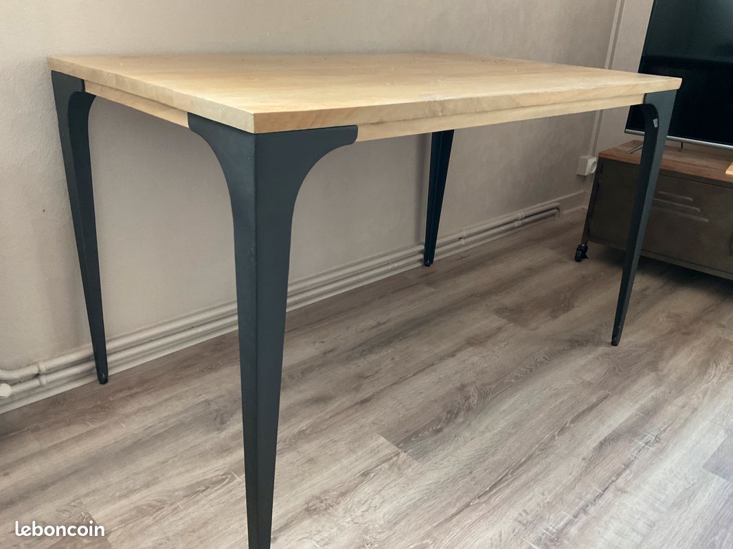 Table à manger Maison du Monde en manguier et métal long 125cm (image 2)