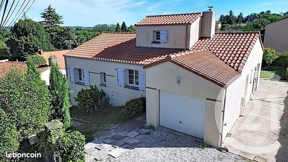 Maison 5 pièces 110 m² · à Orée d'Anjou · 110 m² · 245 000 €