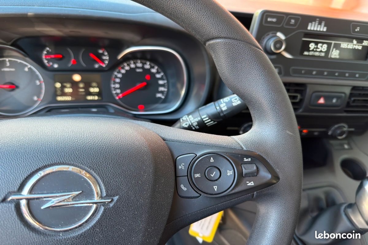 Opel Combo LIFE 1.5 D 100 ENJOY (image 9)