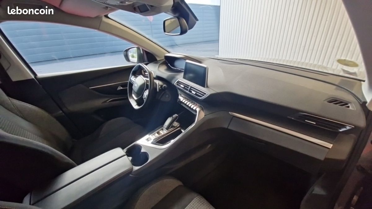 Peugeot 5008 BlueHDi 130 S&S EAT8 Active Business (image 13)