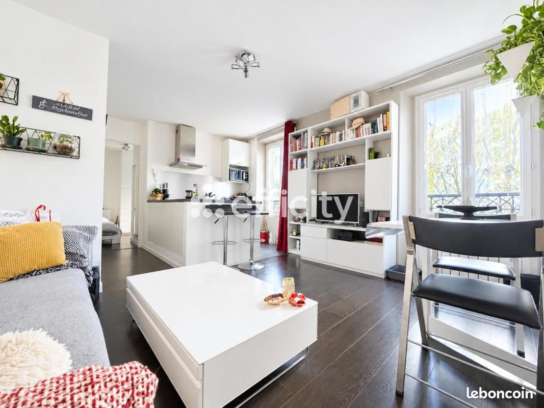 Appartement 2 pièces 35 m² · à Paris · 35 m² · 299 000 €