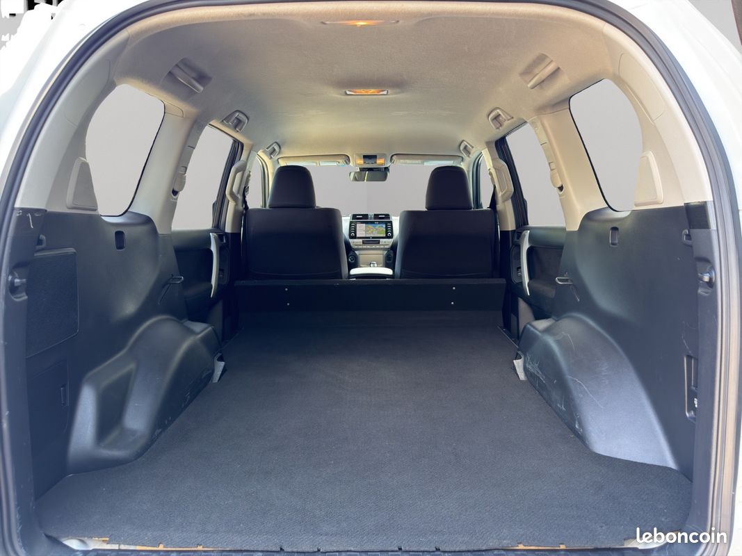 Toyota Land Cruiser 2.8 D4D 204 BVA -41 658 HT- (image 10)