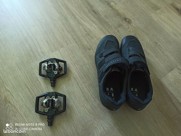 Chaussures à crampons vissés de grandes marques