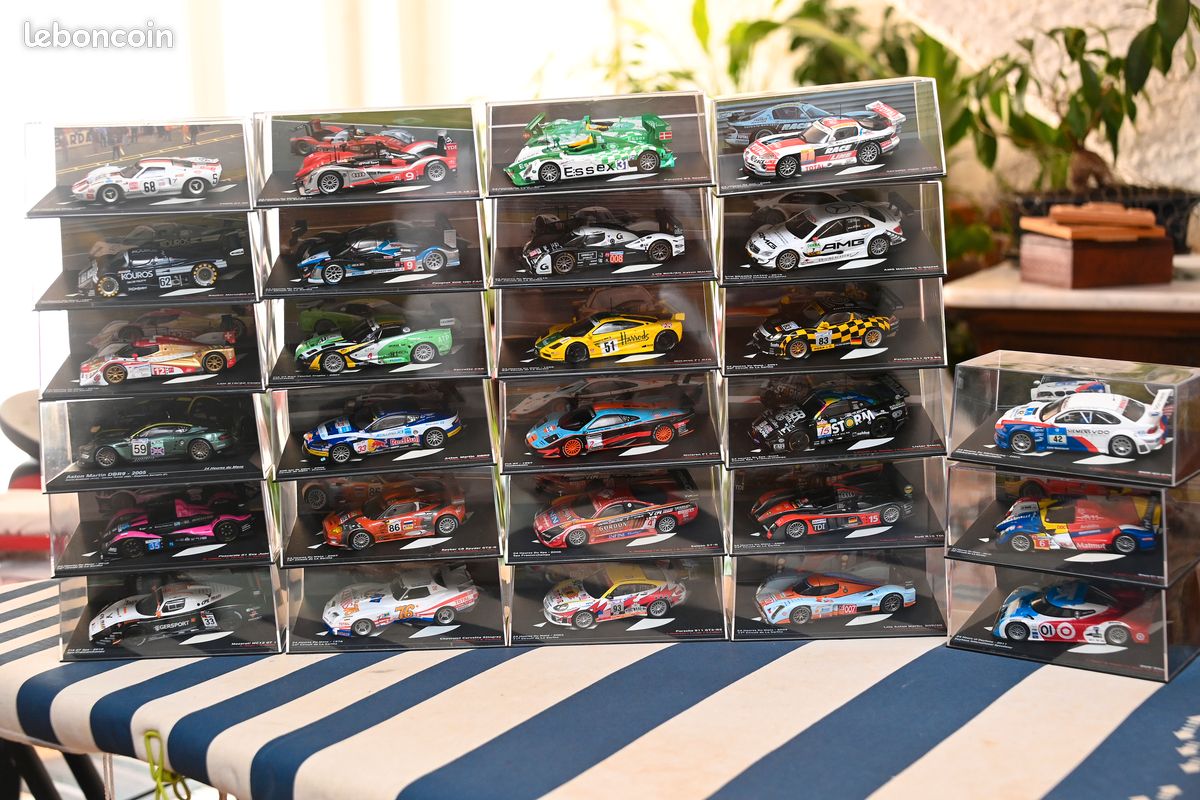Lot de 27 miniatures Endurance (image 1)