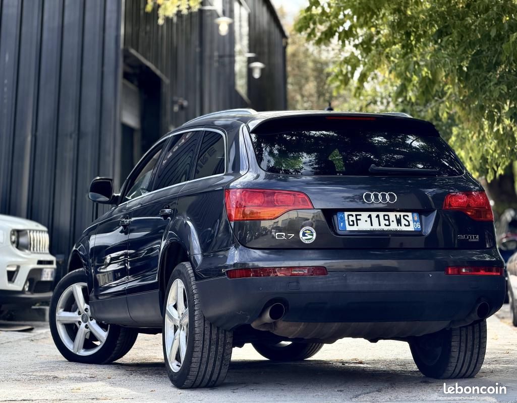 Audi Q7 3.0 V6 TDI 233ch Avus quattro Tiptronic 5 places (image 14)