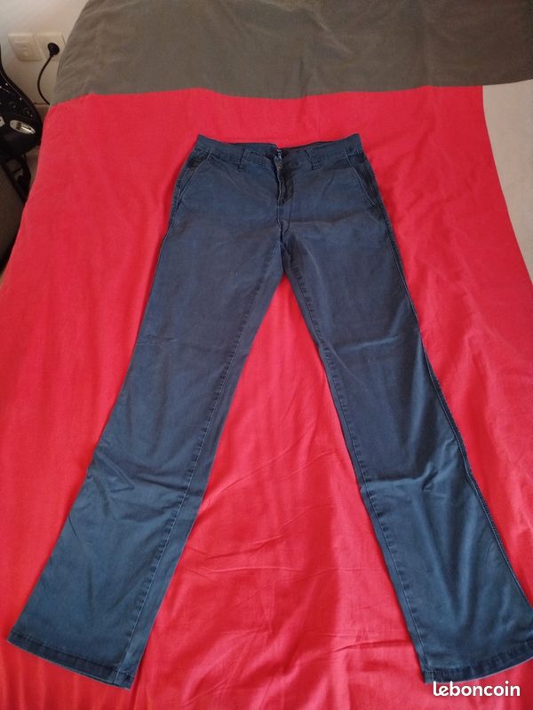 Pantalon Kiabi taille 38 bleu (image 1)