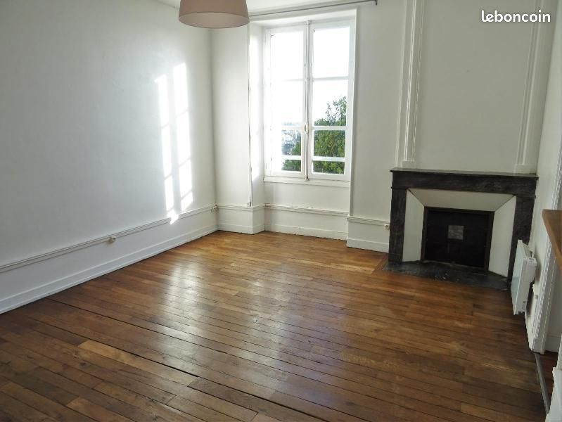 Appartement 2 pièces 52 m² - Thouars 79100 (image 2)