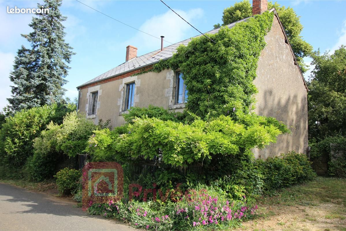 Maison 6 pièces 155 m² · à Sens-Beaujeu · 155 m² · 99 000 €