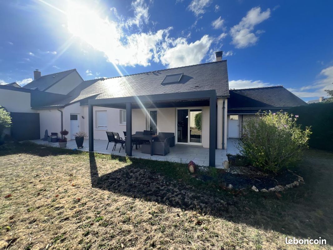Maison 5 pièces 111 m² · à Saint-Barthélemy-d'Anjou · 111 m² · 378 000 €