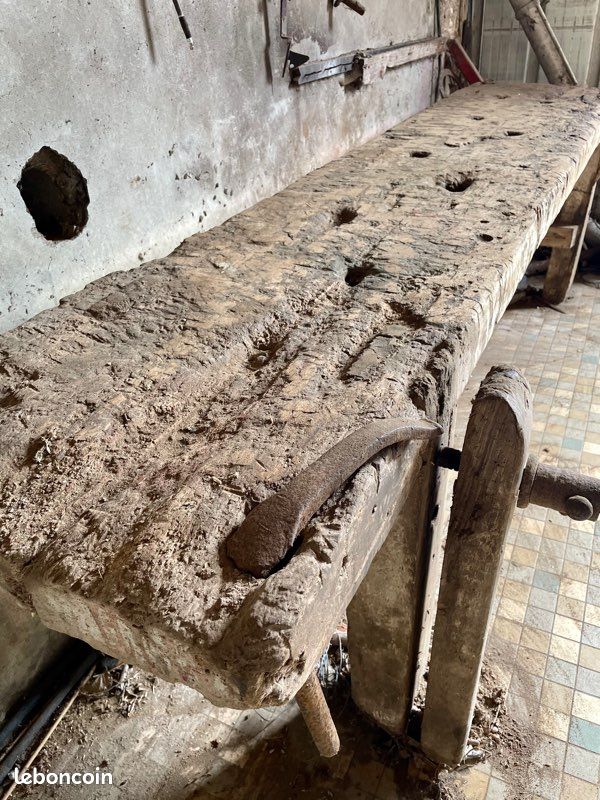 Établi ancien en bois (image 3)