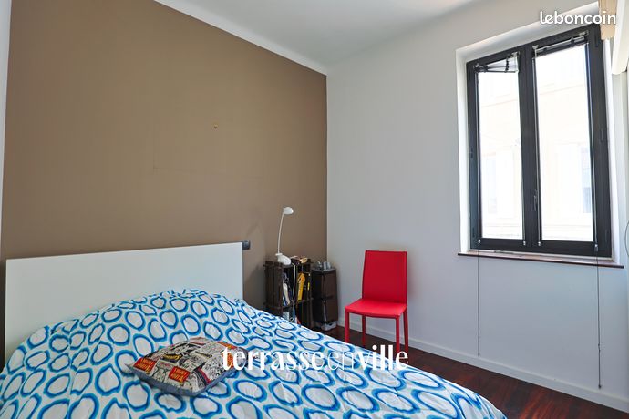 Maison 7 pièces 221 m² — 18