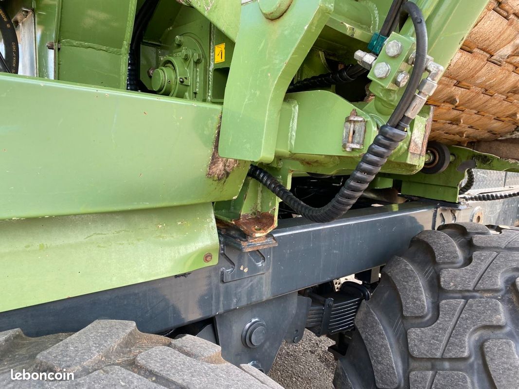 Pezzolato PTH 900/PALFINGER C60F86 endommagé (image 16)