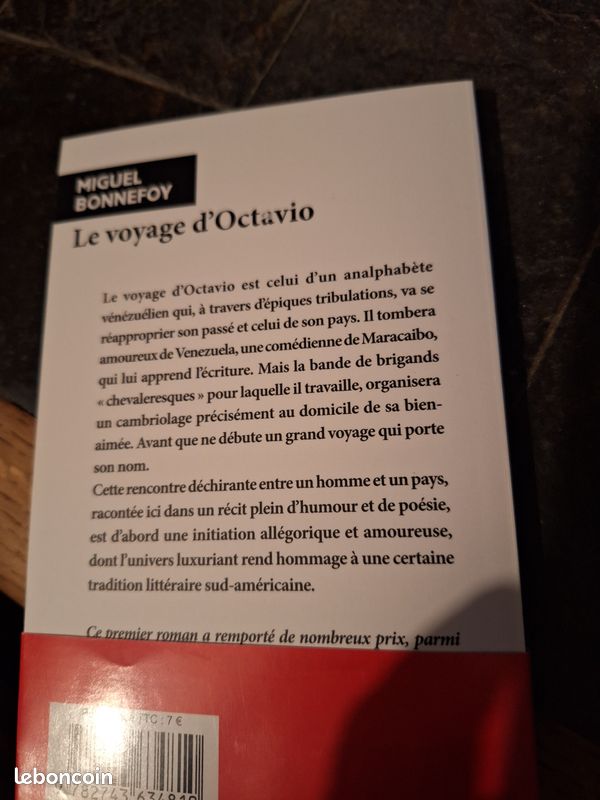 Livre "Le voyage d'Octavio" - Miguel Bonnefoy (image 2)