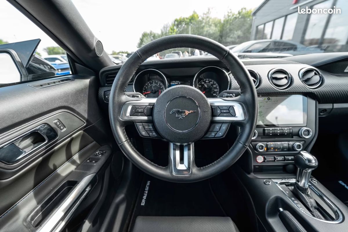 FORD Mustang 3.7 V6 Look Shelby GT500 305 ch BVA – Recaro – LED – Caméra (image 24)