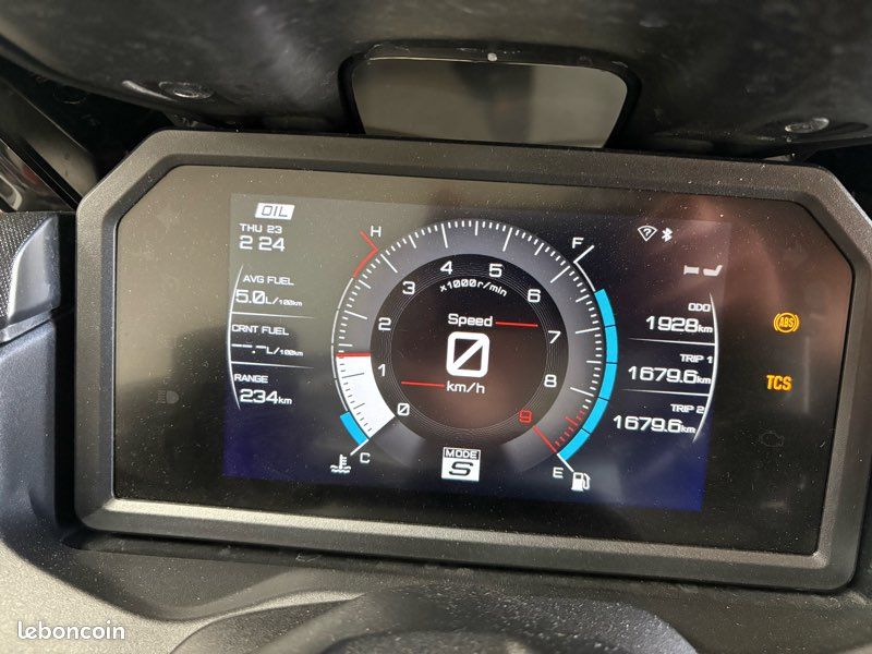 Yamaha 560 T-Max Tech Max (image 3)