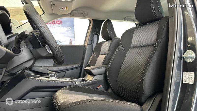 Mitsubishi Outlander 2.4 PHEV 306ch Invite 4WD (image 11)