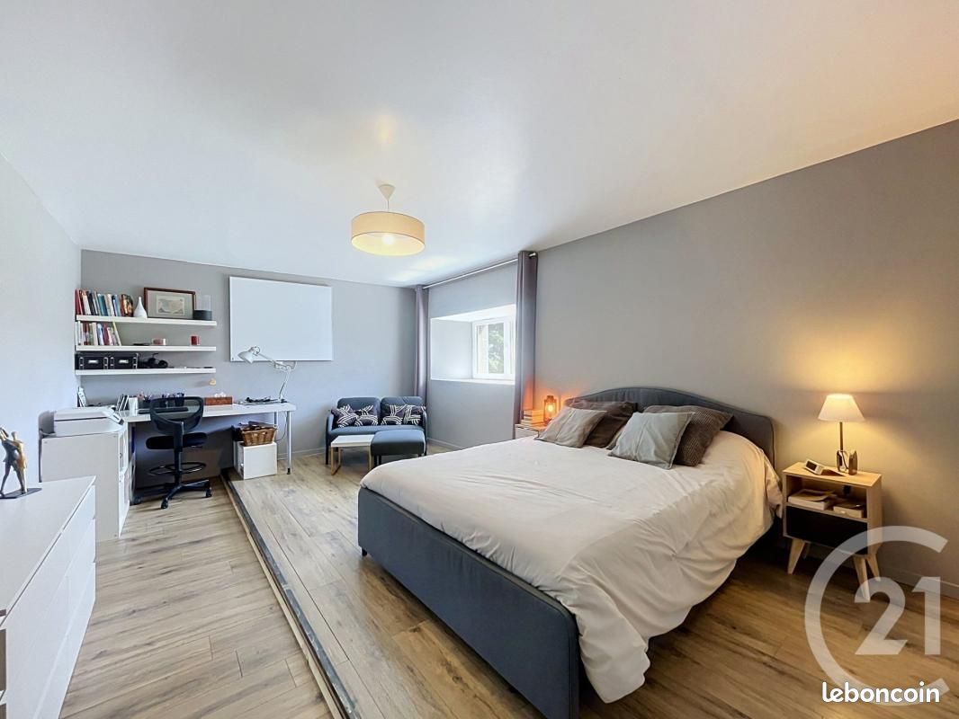 Chambre d'hôtes 8 pièces 375 m² (image 7)