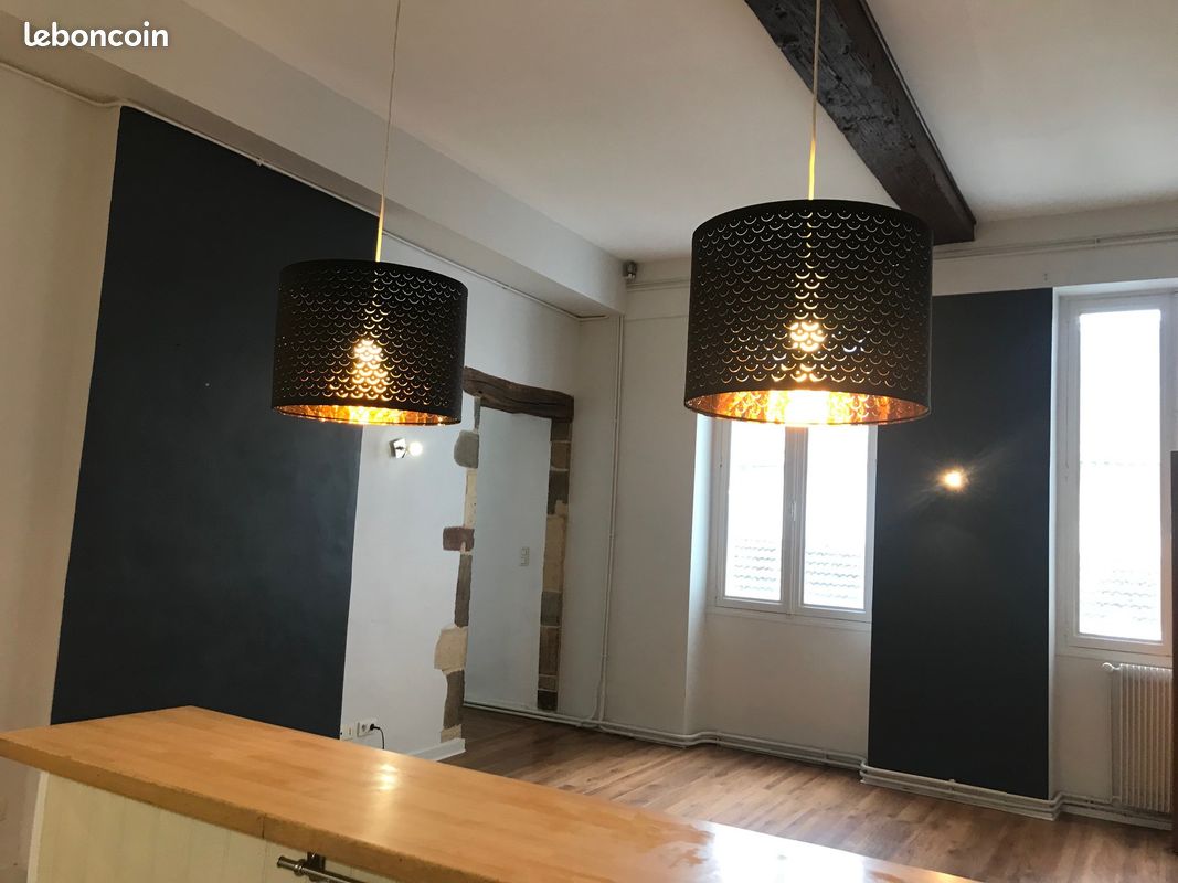 Appartement 4 pièces 98 m² · à Vienne · 98 m² · 900 €