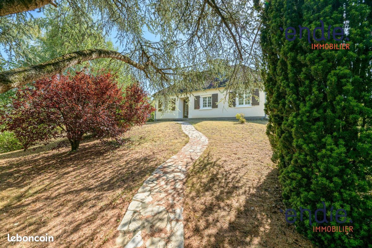 Maison 6 pièces 140 m² · à Bléré · 140 m² · 265 000 €