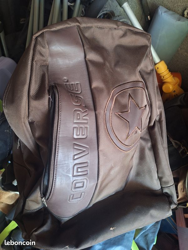 Sac de voyage ou cartable (image 1)