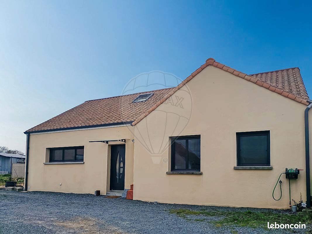 Maison 6 pièces 117 m² · à Pont-Saint-Martin · 117 m² · 330 000 €
