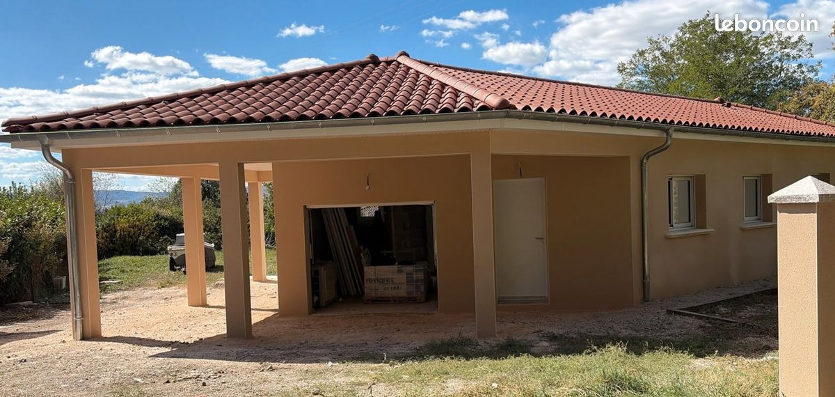 Maison 6 pièces 117 m² · à Guéreins · 117 m² · 380 000 €